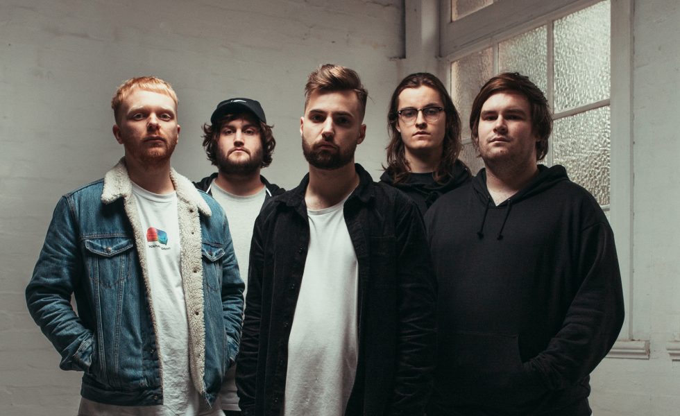 LUNE Let Second Single 'Manipulator' Rip Ahead of Stay Gold Show
