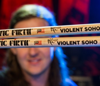 VIOLENT SOHO // Cover Dogs on Acid at SideOneDummy