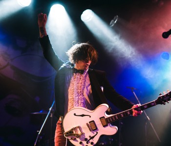 BEACH SLANG // Kickstart My Punchable Heart