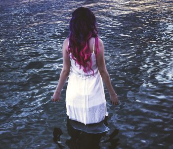 LUNA // PREMIERE—Debuts With Single ‘Venomous’