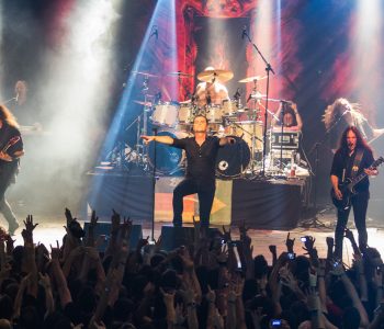 HARD NOISE: BLIND GUARDIAN // Live Beyond The Spheres