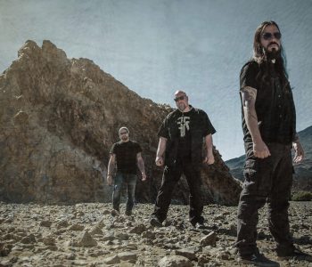 HARD NOISE: RAGE // Flipped Seasons In Terra Australis