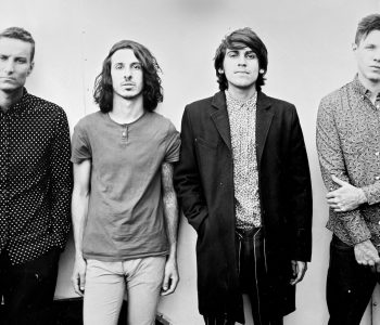 HARD NOISE: CROWN THE EMPIRE // A Destined Call To Arms