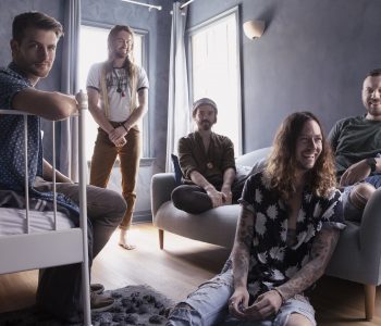 HANDS LIKE HOUSES // Announce National Tour Dates
