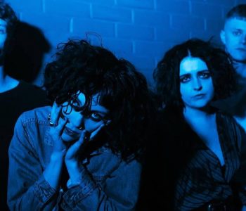 PALE WAVES // Black