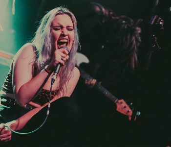 VOIID // The Entire Room Was Submissive To The Band’s Every Whim