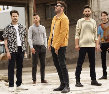 YOU ME AT SIX // Firing Straight Sixes