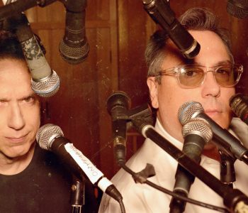 THEY MIGHT BE GIANTS // (Not) Dull As Doughnuts