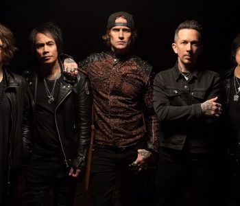 BUCKCHERRY // On The Warpath