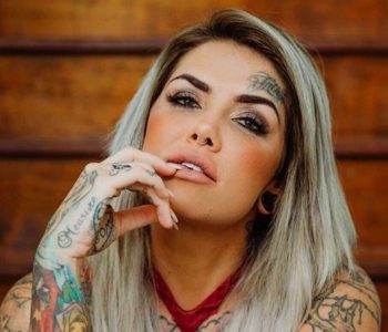 PAIGE BOTTRIELL // Unleashes Her Soulful Debut Single Tequila Lips