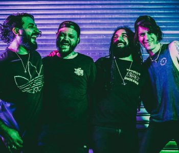 PREMIERE: FANGZ // Invite You On A Trip With ‘Drifter’
