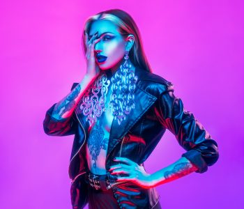 PREMIERE: ALEX ANDRA // Drops New Single ‘Infliction’