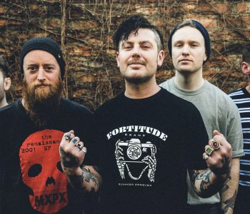 PREMIERE: CAPTIVES // Unleash New Single ‘Buried & Bones’