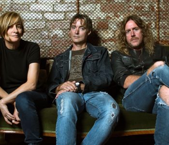 SPIDERBAIT // ‘Ivy And The Big Apples’ Finally Get’s A Vinyl Re-release