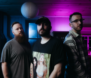 NERVOUS LIGHT // Brisbane Emo Trio Release Melancholic New Single ‘Coffee Stains And Picture Frames’