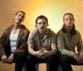 PREMIERE: SOMNIUM // Truth Set Me Free
