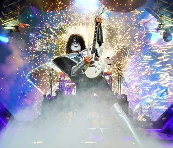 KISS // Tommy Thayer: “I Get To Live Out Every Kid’s Dream Of Being Onstage With KISS”