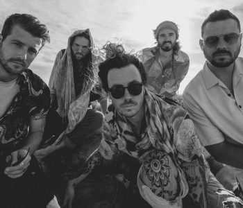 HAND LIKE HOUSES // Release Their First Single In Two Years