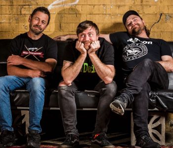 PREMIERE: EBOLAGOLDFISH // Powers