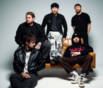 WHILE SHE SLEEPS // Offer a Taste of Forthcoming Album and DIY Ethos with ‘DOWN’ Featuring Malevolence’s Alex Taylor